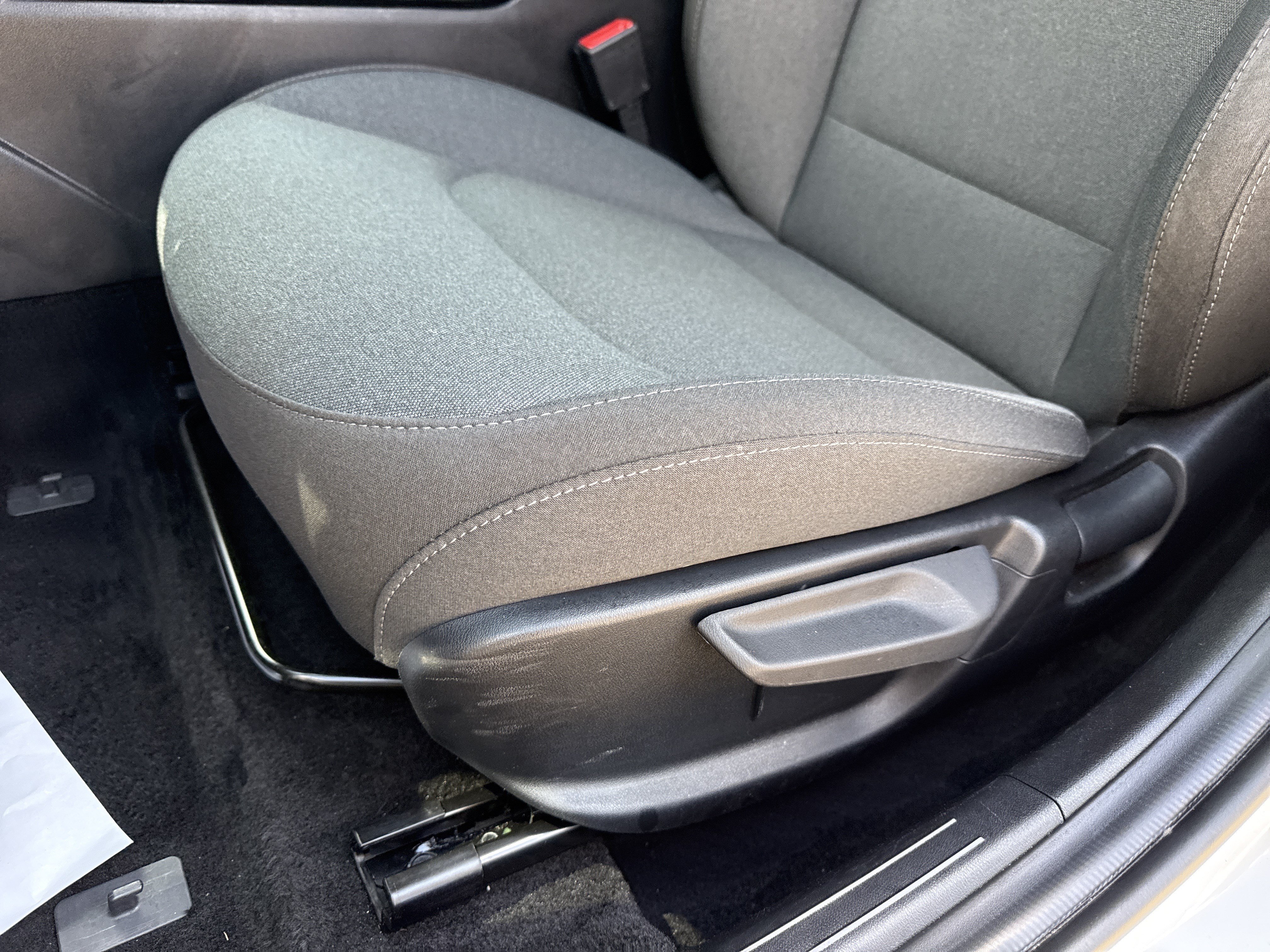 2025 Kia K4 LXS - Photo 12