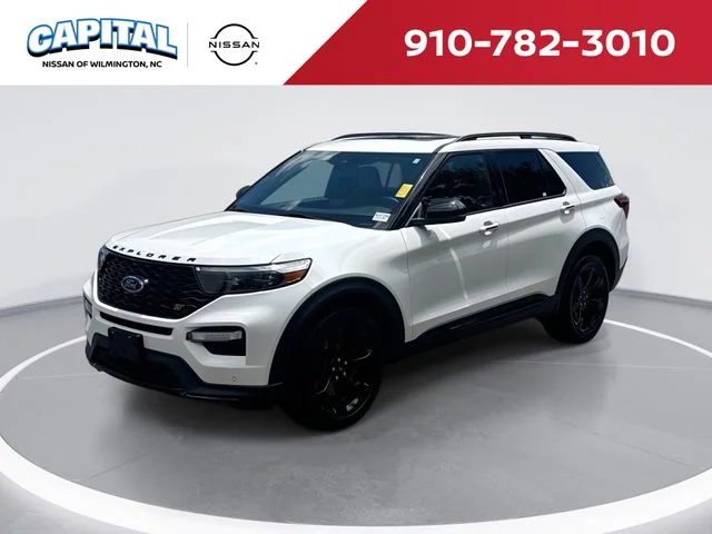 Used 2024 White Ford ST image 1