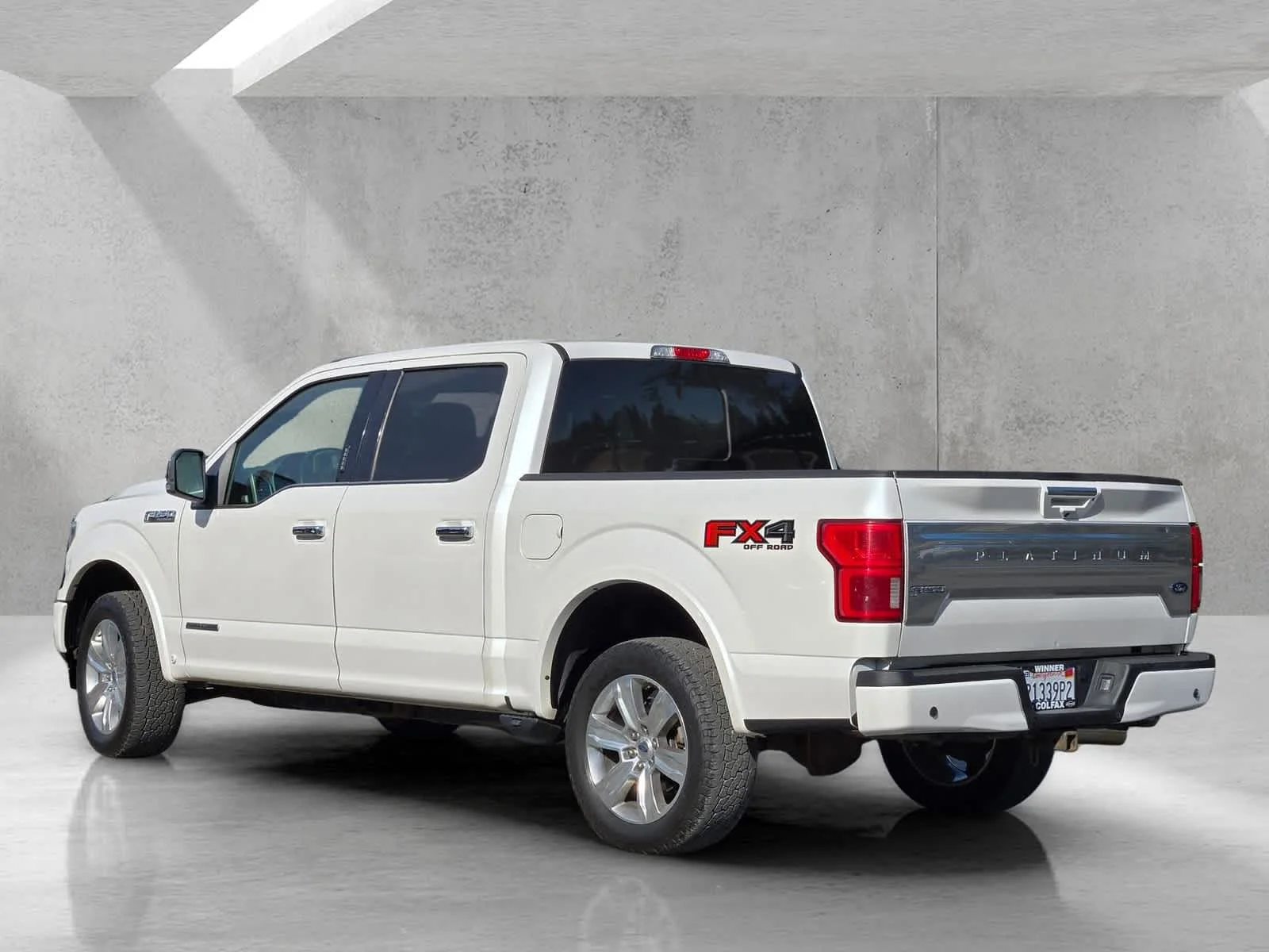 2018 Ford F-150 Platinum - Photo 6