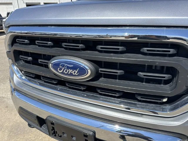 Used 2023 Silver Ford XLT image 6