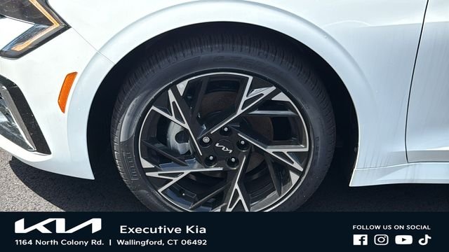 New 2026 Snow White Pearl Kia GT-Line AWD image 8