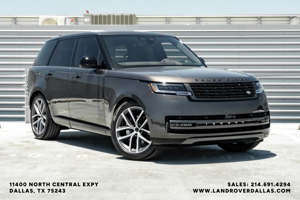 New 2026 Charente Grey Prem Met Land Rover SE image 4