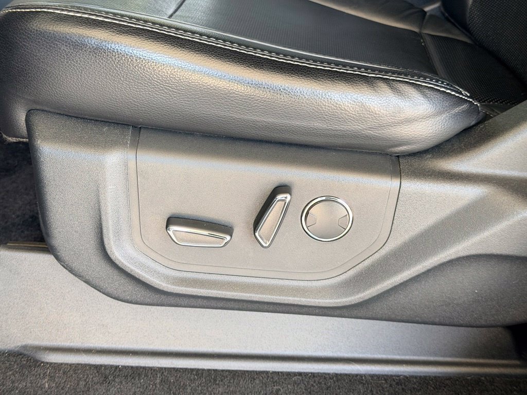 Used 2017 Gray Ford Lariat image 15