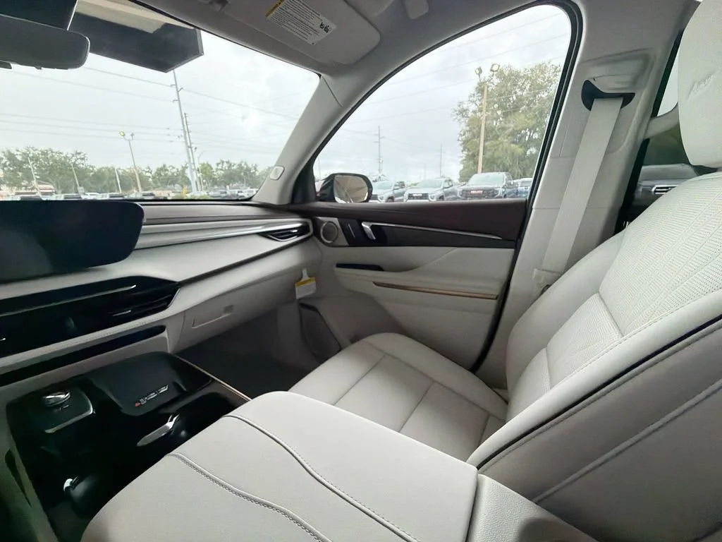 New 2026 Cherry Red Tintcoat Buick Avenir image 11