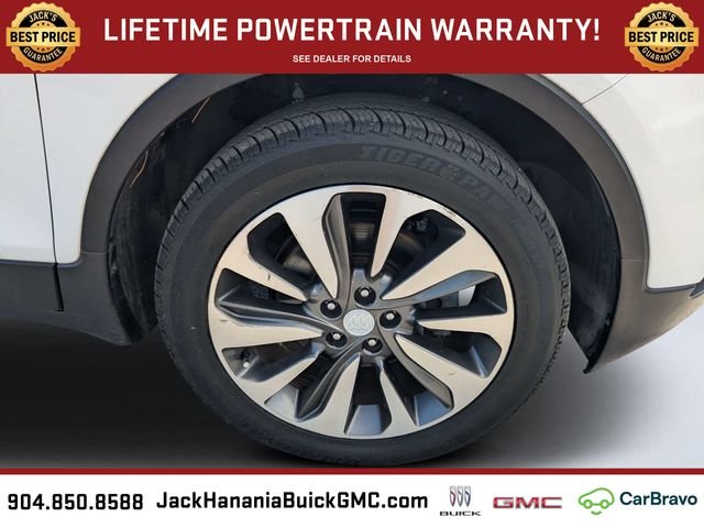 Used 2017 White Buick Preferred II image 10