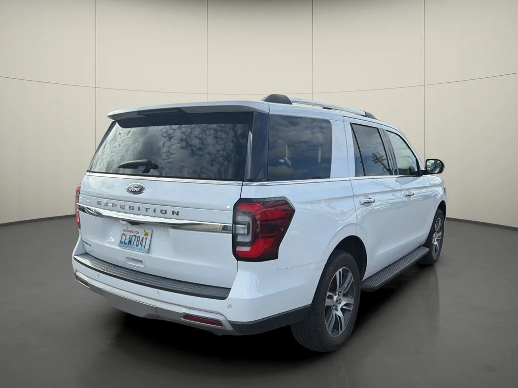 Used 2024 Oxford White Ford Limited image 7