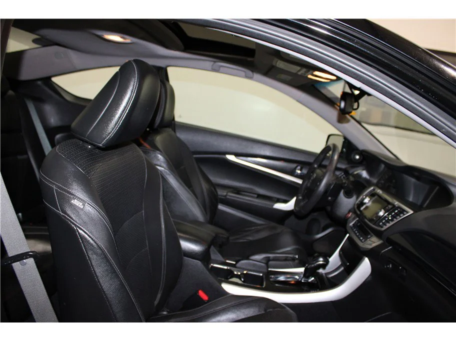 Used 2015 Black Honda EX-L image 15