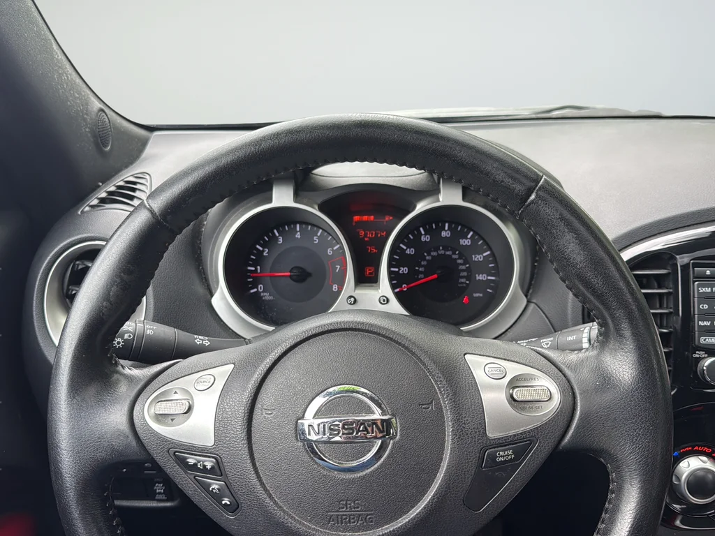 Used 2017 Gray Nissan SL image 26