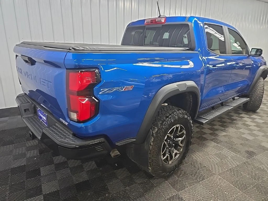 Used 2024 Blue Chevrolet ZR2 image 12