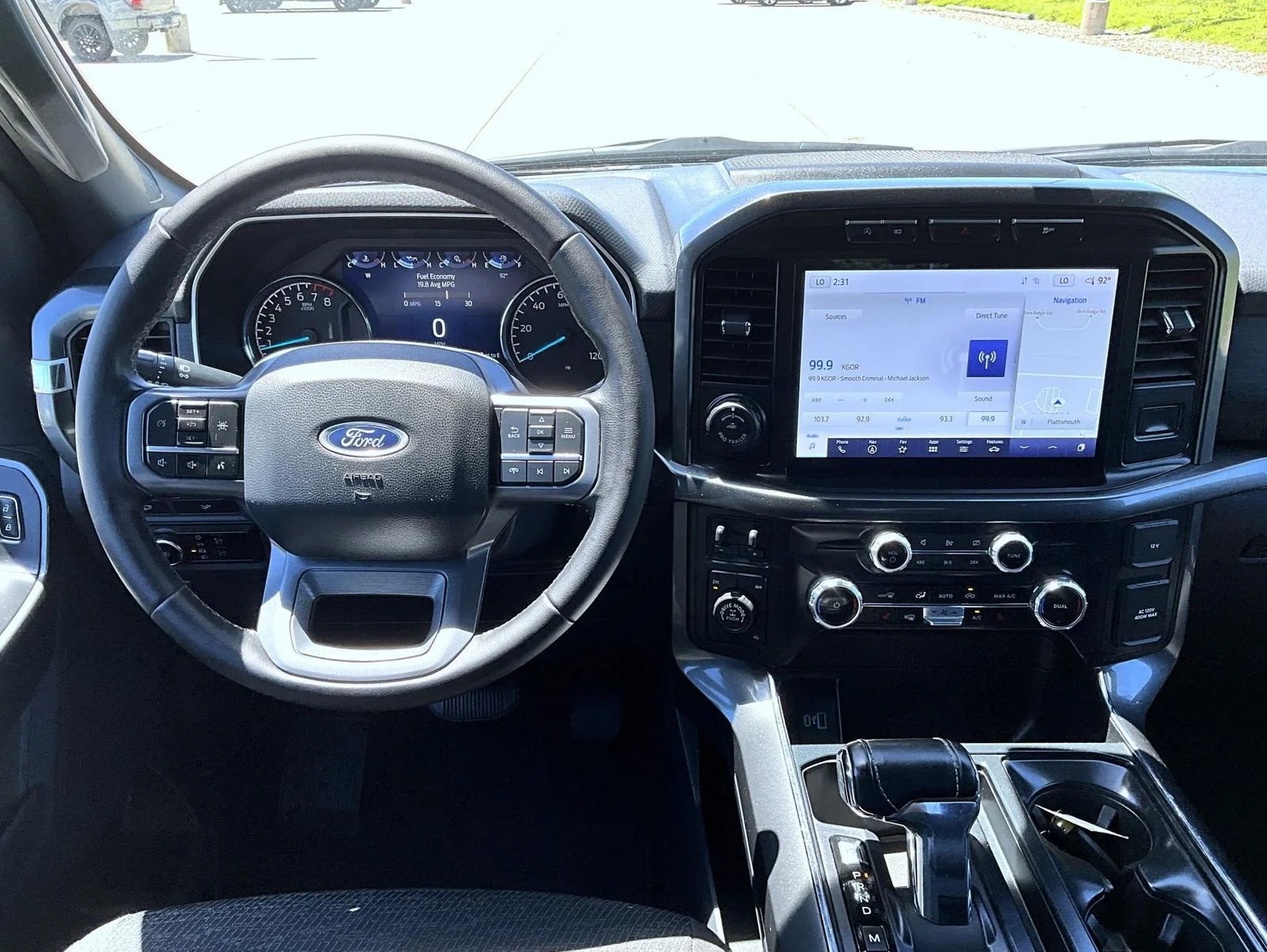 Used 2023 Black Ford XLT image 12
