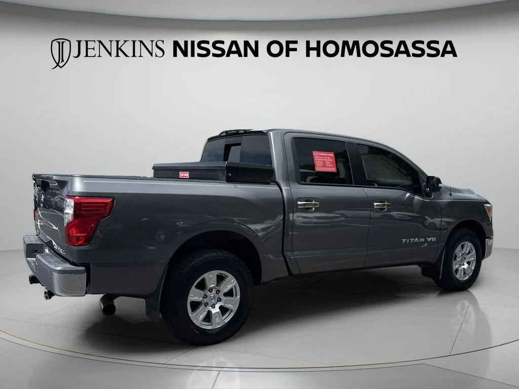 Used 2019 Gray Nissan SV image 2