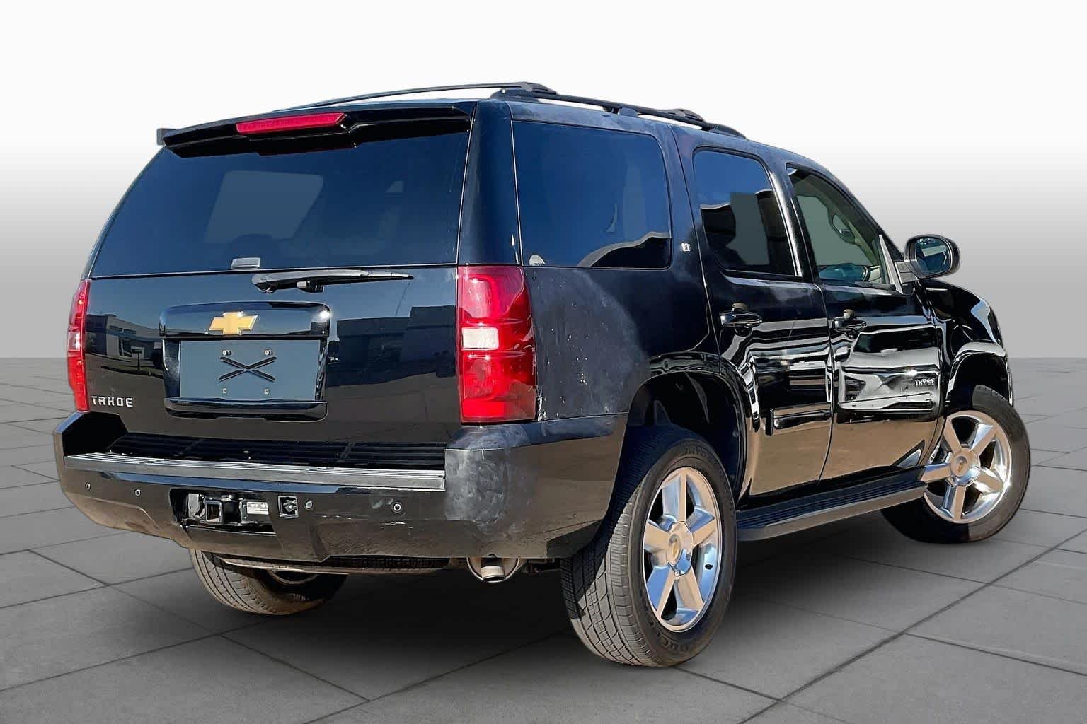 Used 2013 Black Chevrolet LT image 14