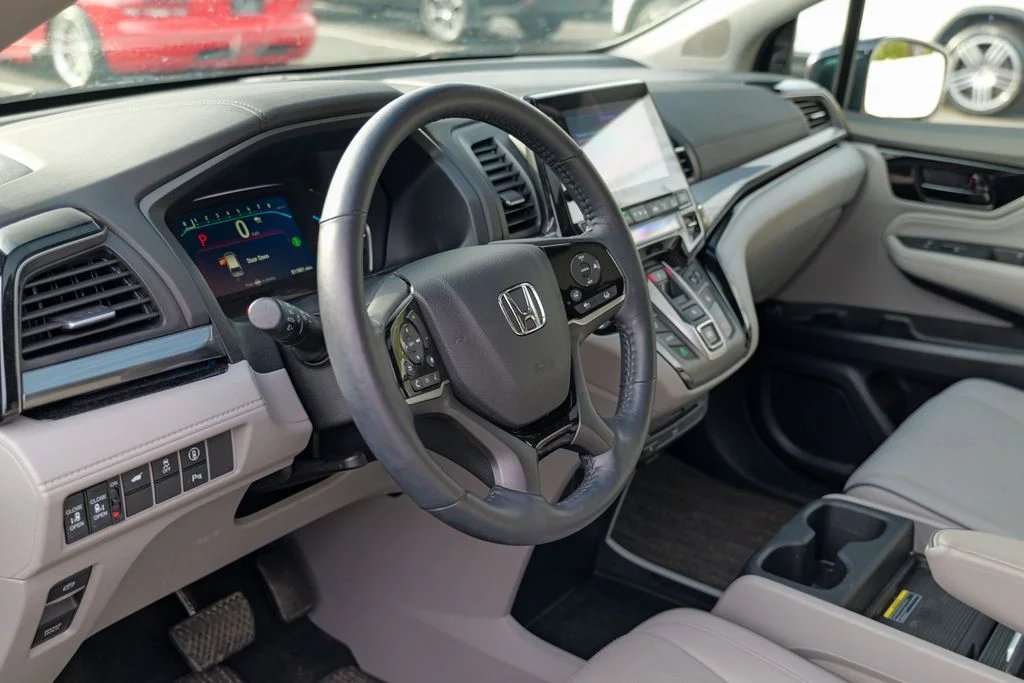 Used 2024 Obsidian Blue Pearl Honda Elite image 20
