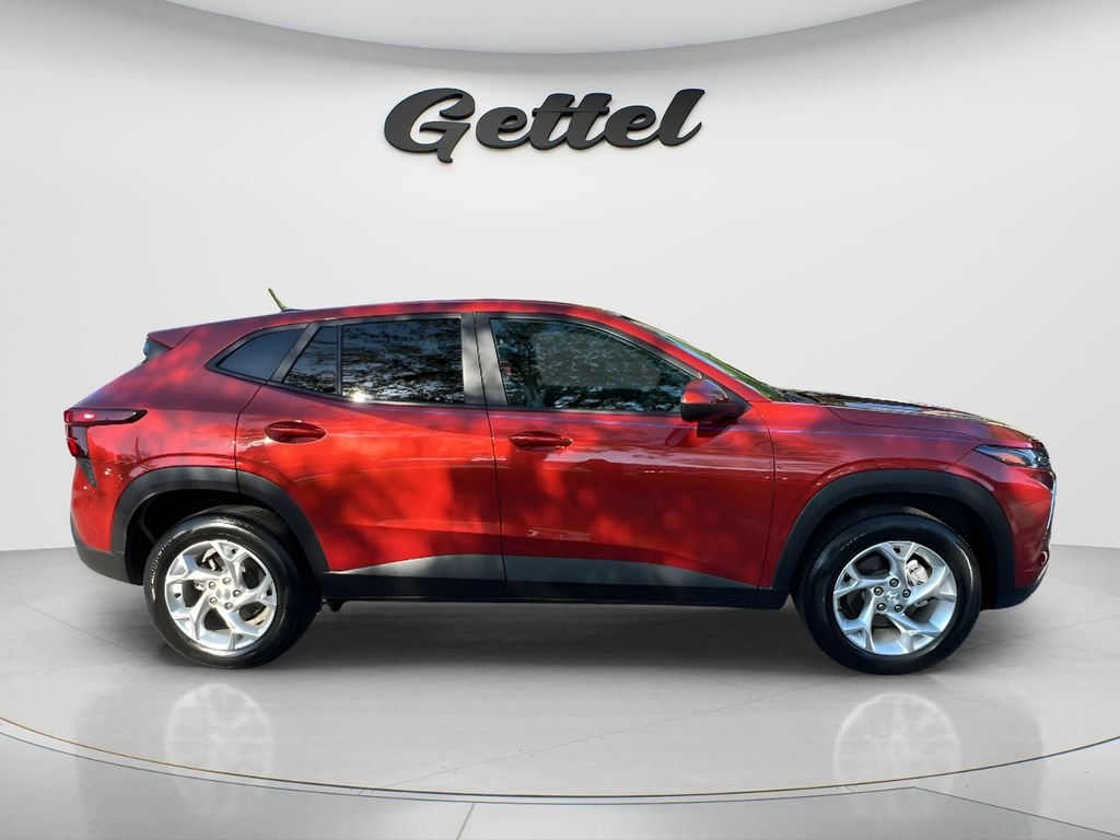 Used 2024 Red Chevrolet LS image 4