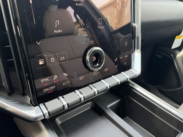New 2026 White GMC Elevation image 21