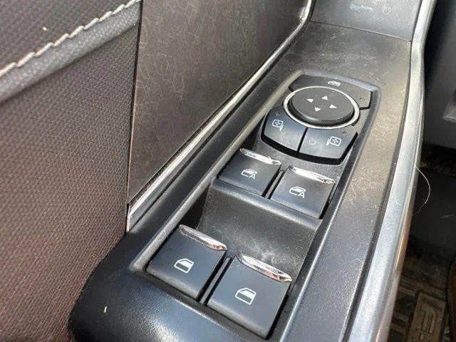 Used 2024 Blue Ford XLT image 26