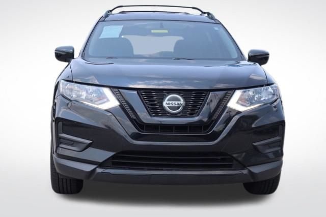 Used 2018 Magnetic Black Nissan SV image 4