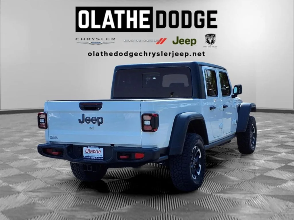 Used 2026 White Jeep Rubicon image 27