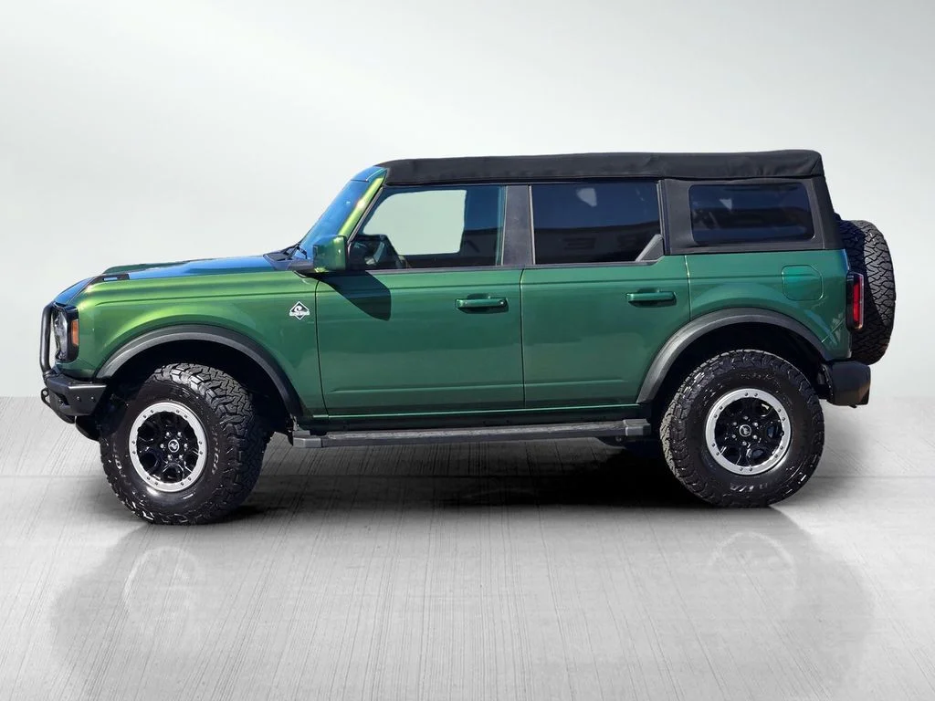 Used 2022 Green Metallic Ford Outer Banks image 7