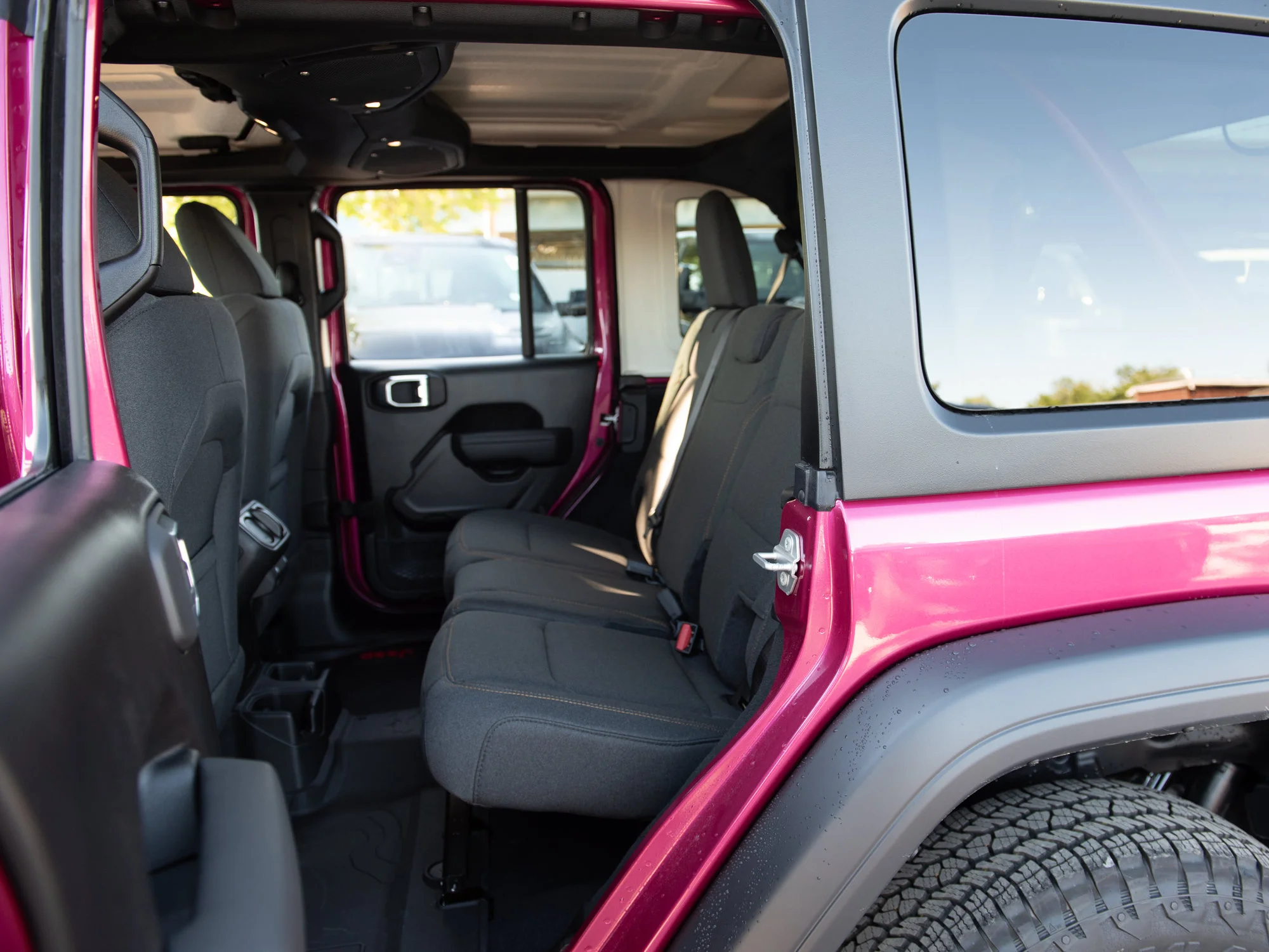 New 2026 limited edition tuscadero pearl Jeep Sport S* image 21