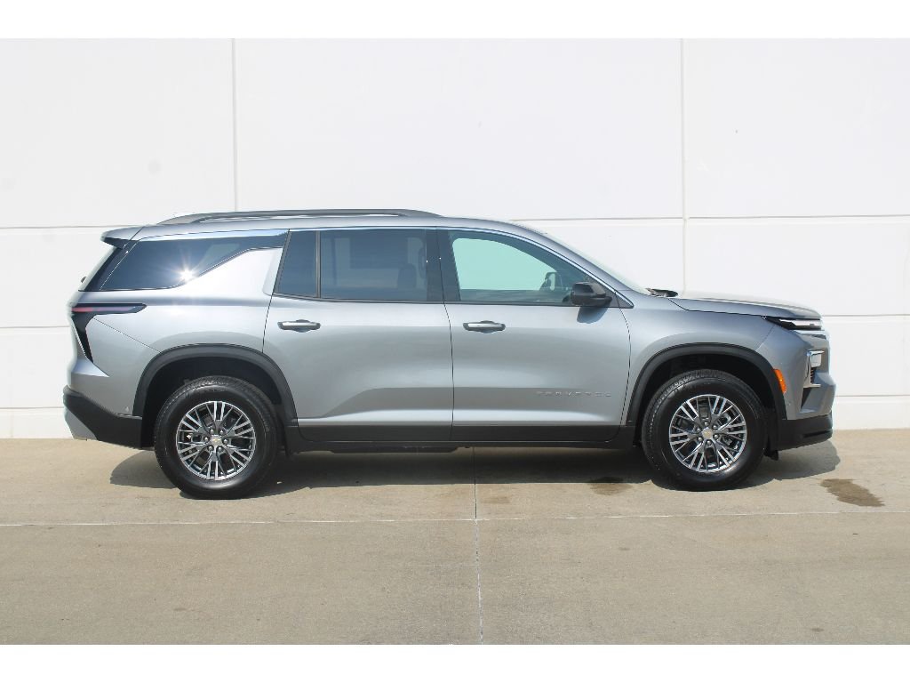 2026 Chevrolet Traverse LT - Photo 7