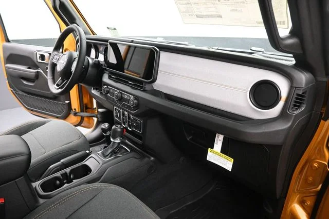 New 2026 Goldilocks Exterior Paint Jeep Sport S image 18