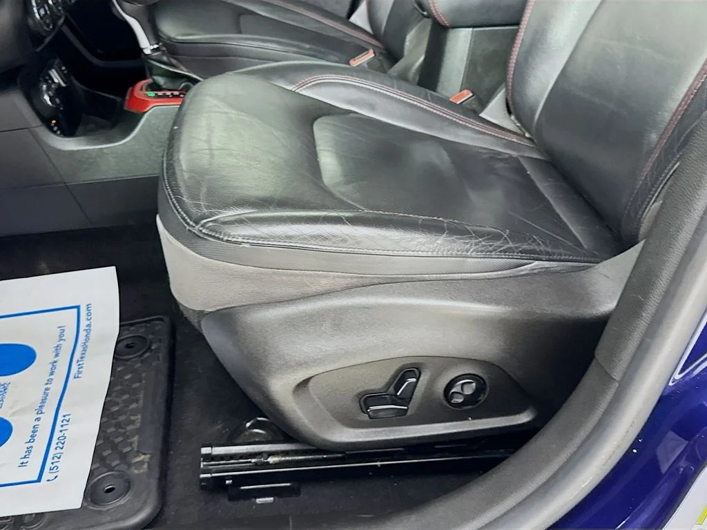 Used 2016 Jetset Blue Jeep Trailhawk image 24