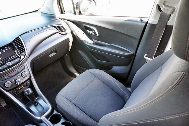 Used 2021 Black Chevrolet LS image 20