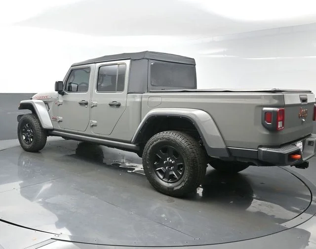 Used 2022 Gray Jeep Mojave image 5