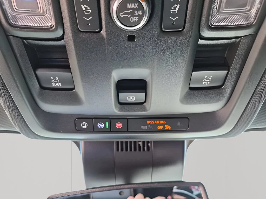 2024 GMC Yukon AT4 - Photo 49