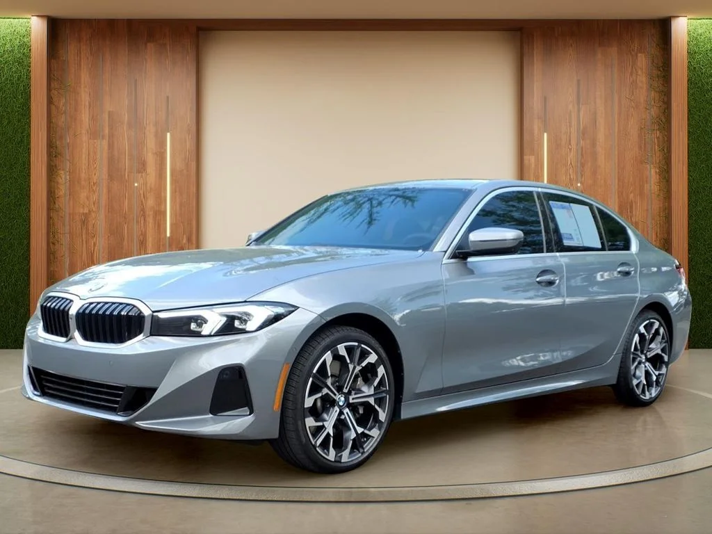 Used 2025 Gray BMW 330i image 27