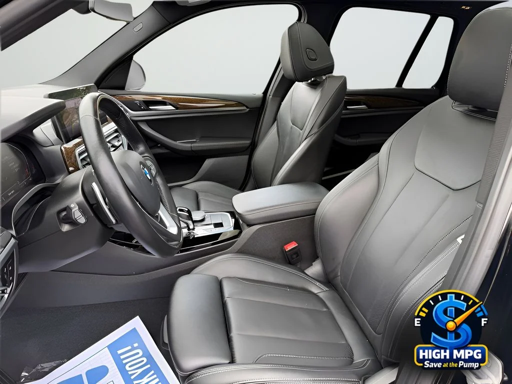 Used 2023 Black BMW xDrive30i image 19