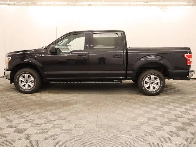 Used 2020 Agate Black Ford XLT Crew Cab image 6