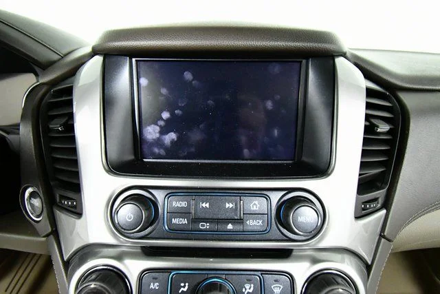 Used 2018 White Chevrolet Premier image 4