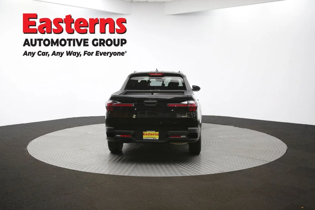 Used 2022 Black Hyundai SEL image 34
