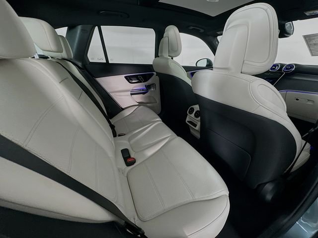 New 2026 Verde Silver Metallic Mercedes-Benz GLC 300 image 27