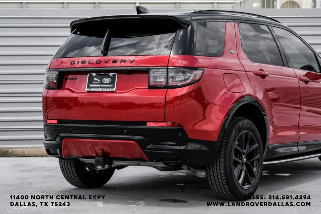 New 2026 Firenze Red Metallic Land Rover Landmark image 9
