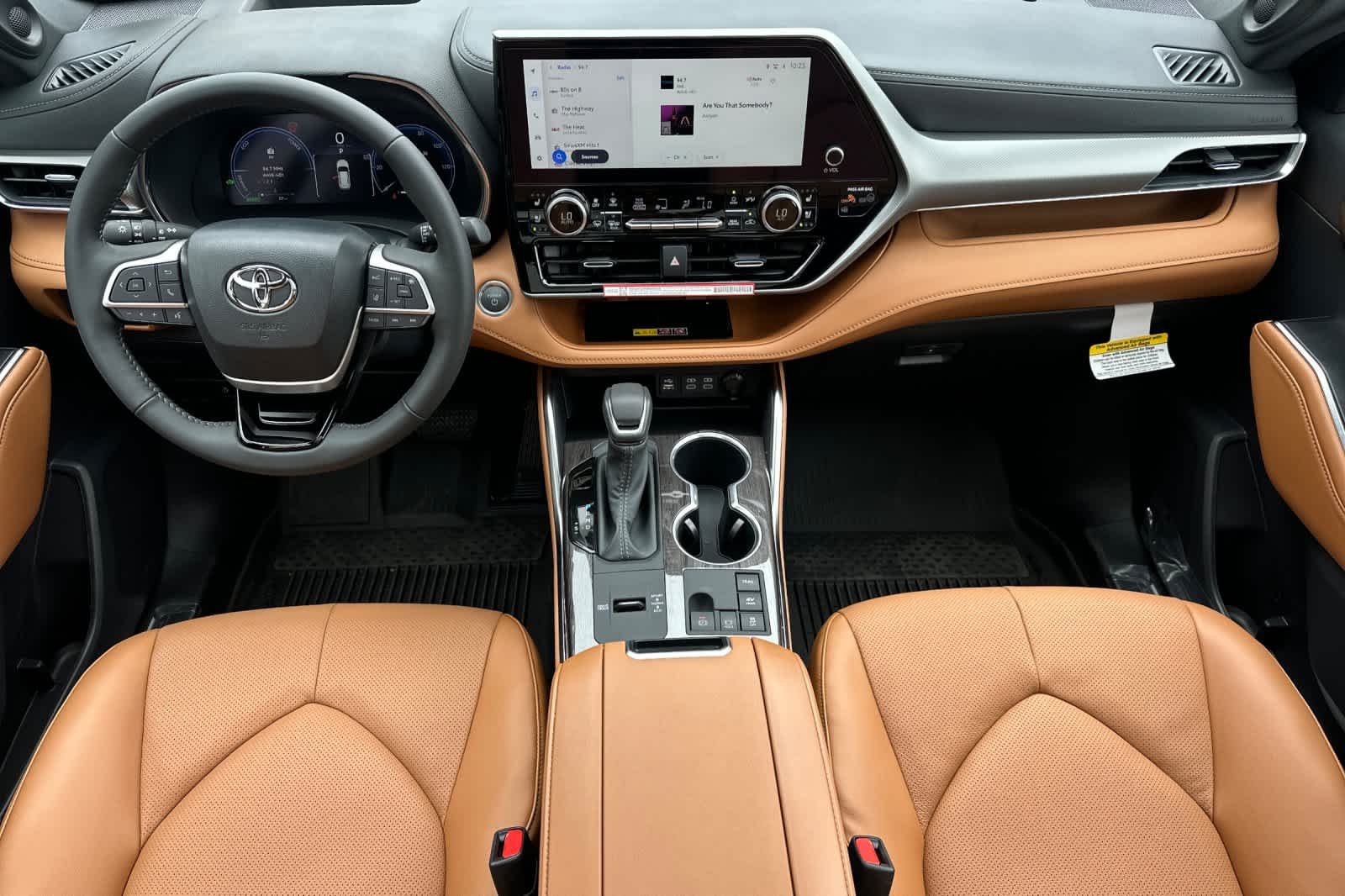 New 2026 Heavy Metal <sup>1</sup> Toyota  Platinum image 13