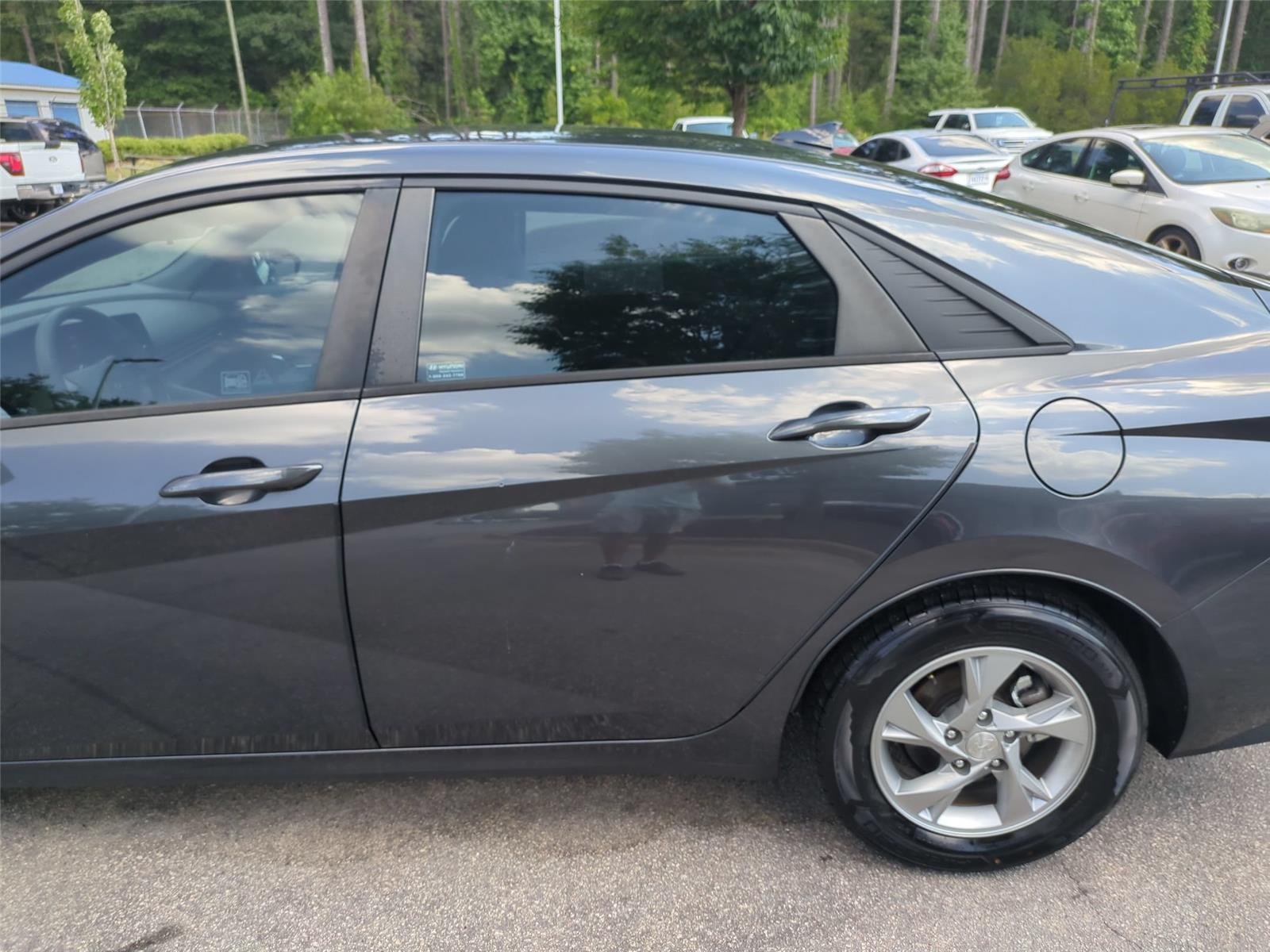 Used 2021 FLUID METAL HYUNDAI SE image 28