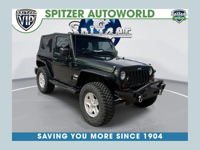 2011 Jeep Wrangler Sahara's photo