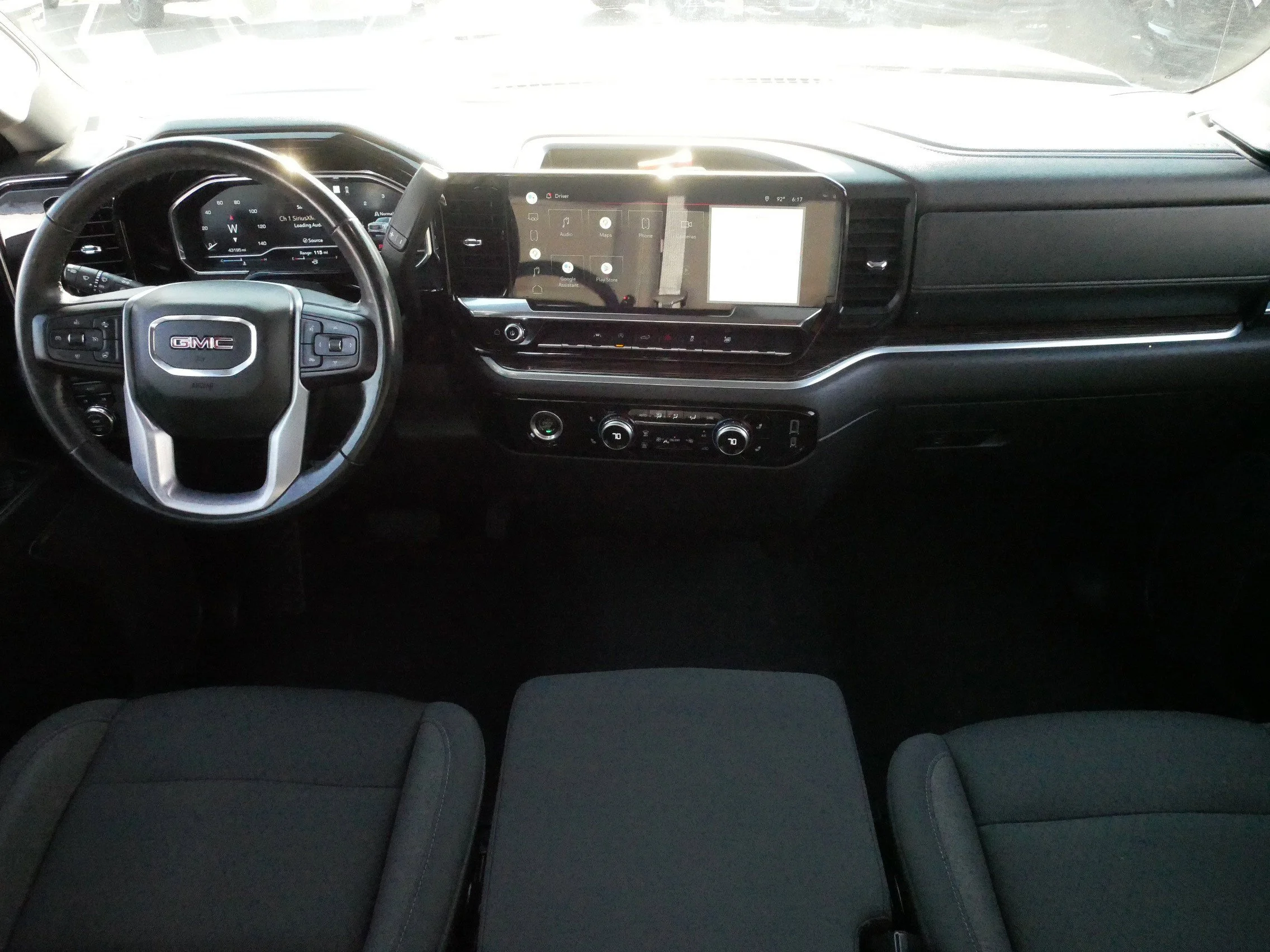 Used 2022 Summit White GMC SLE image 7