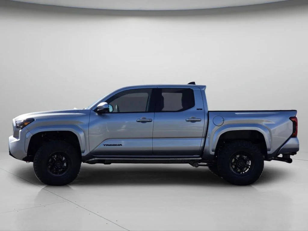 New 2026 Celestial Silver Metallic Toyota SR5 image 18