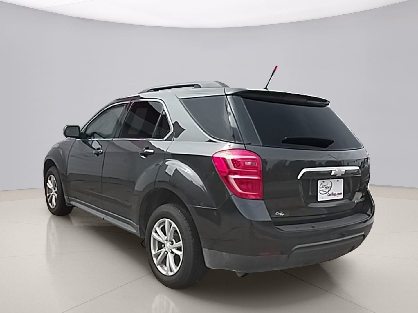 Used 2016 Gray Chevrolet LT 2WD image 3
