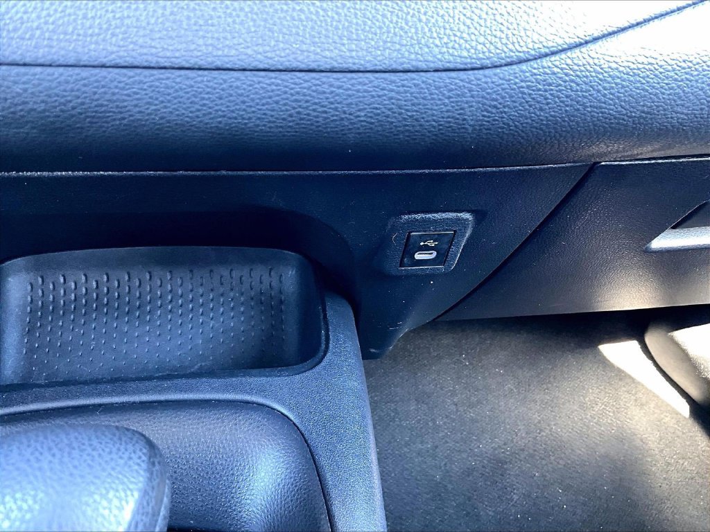 Used 2024  Toyota LE image 27