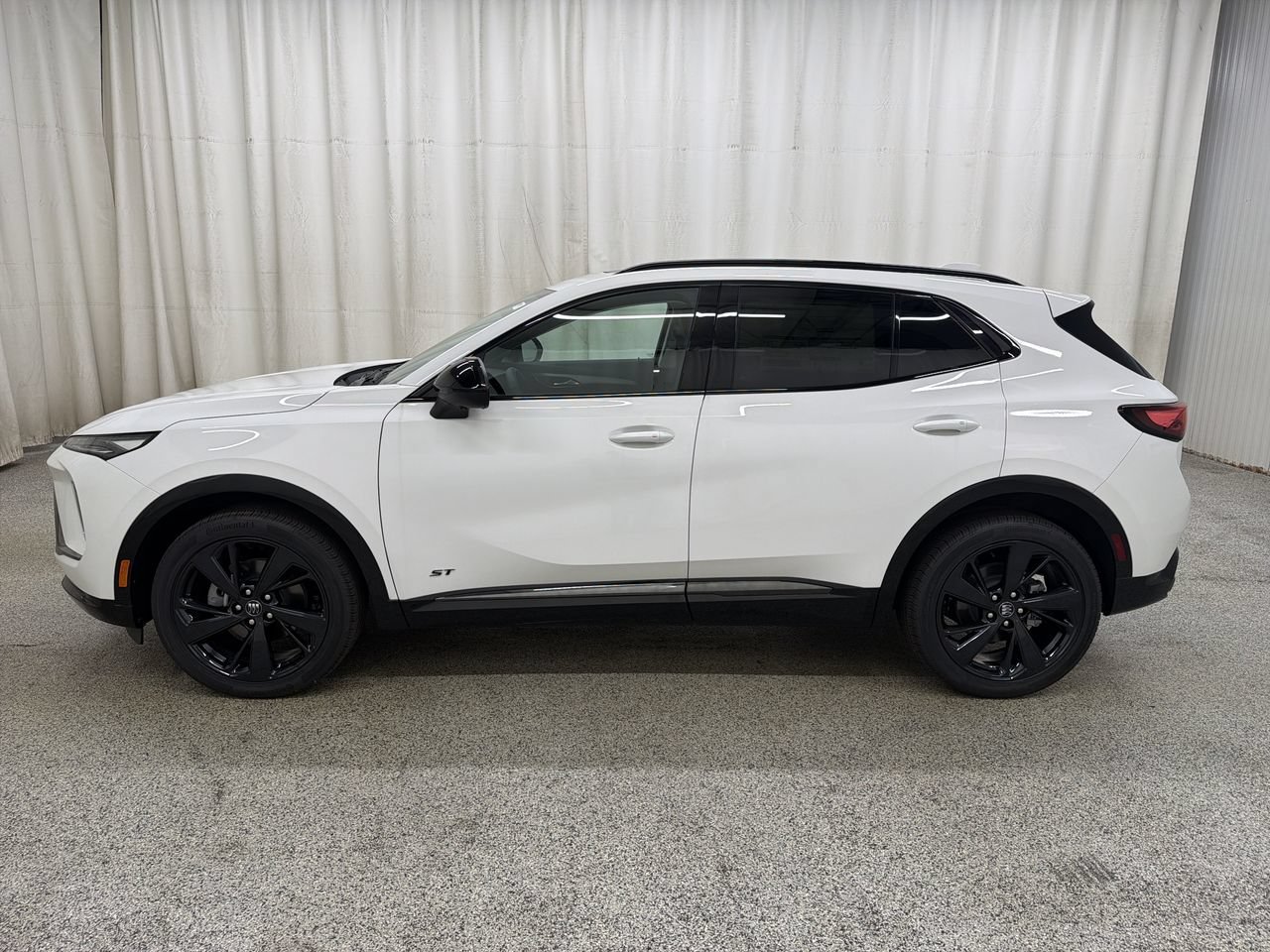 New 2026 Summit White Buick Sport Touring image 6