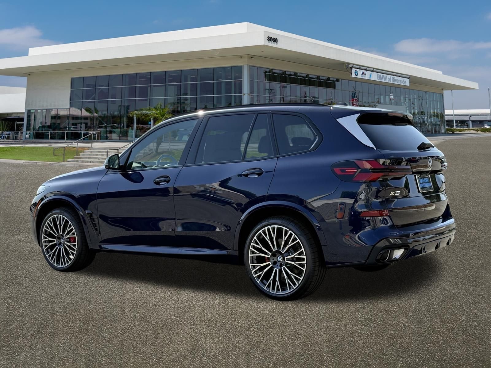 New 2026 Tanzanite Blue II Metallic BMW sDrive40i image 8