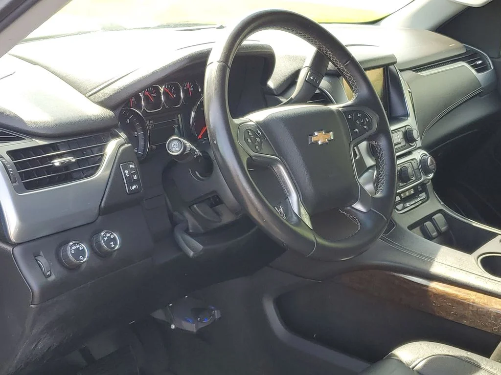 Used 2015 Black Chevrolet LT image 7