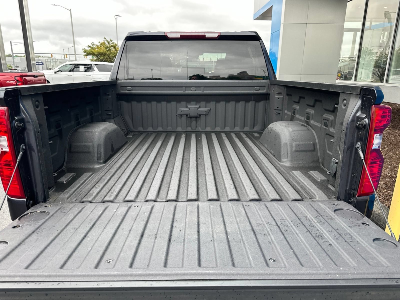 Used 2023 Dark Ash Metallic Chevrolet LT with Z71 Off-Road & Protection Package - Convenience Package - Remote Start - Trailering Package image 14