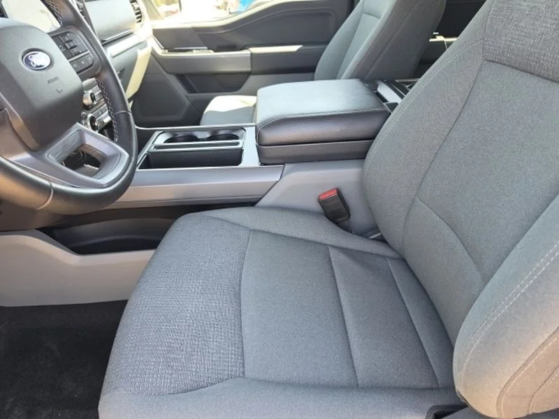 Certified Used 2025 Carbonized Gray Metallic Ford XLT image 9