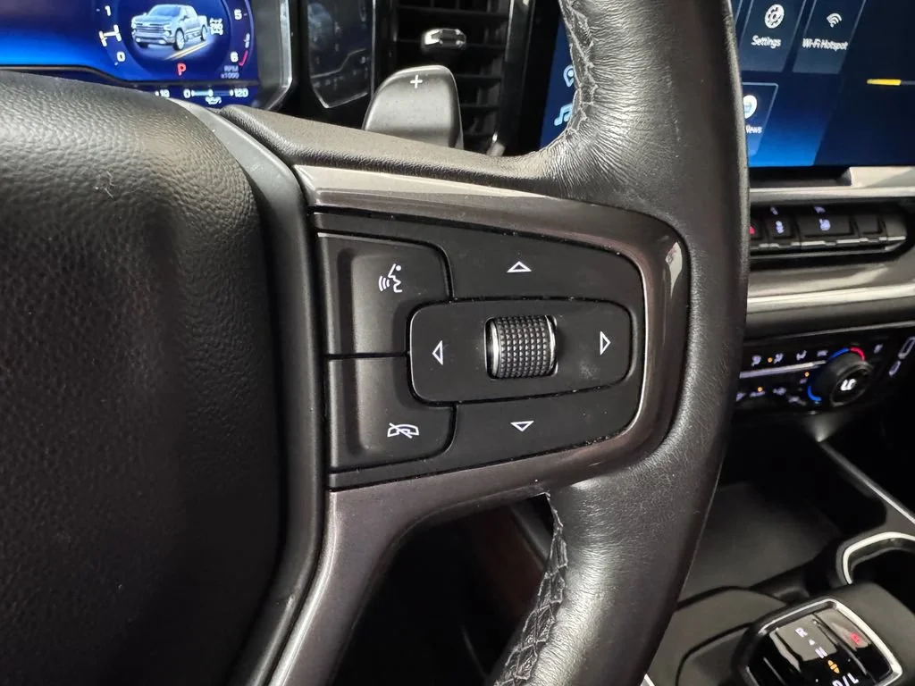 2023 Chevrolet Silverado 1500 High Country - Photo 17